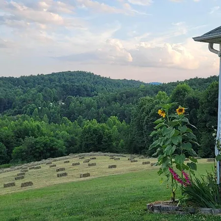 Villa Mountain Retreat House To Relax And Enjoy